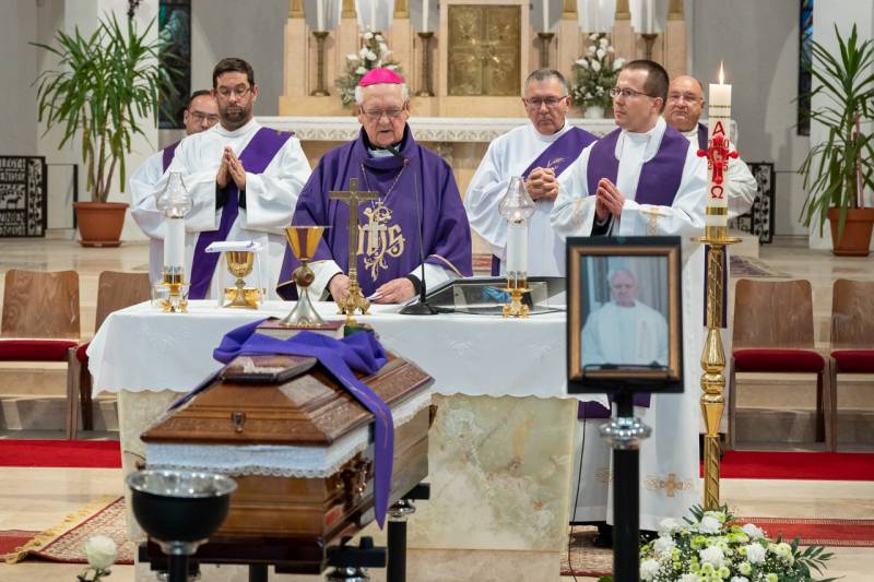 2025_10_27_gyurosovics temetes_11.jpg